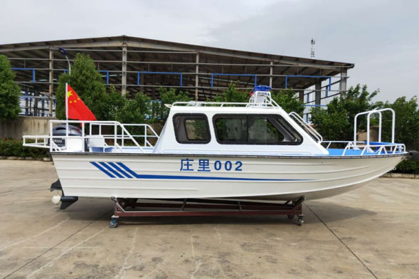 TZN650全棚铝合金公务艇