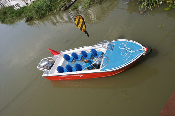 TZN680铝合金快艇